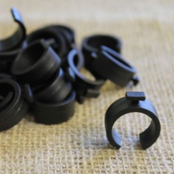 Black 10mm Hoop Clips